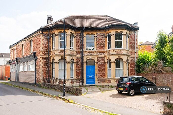 1 Bedroom Flat To Rent In Etloe Road, Bristol, BS6