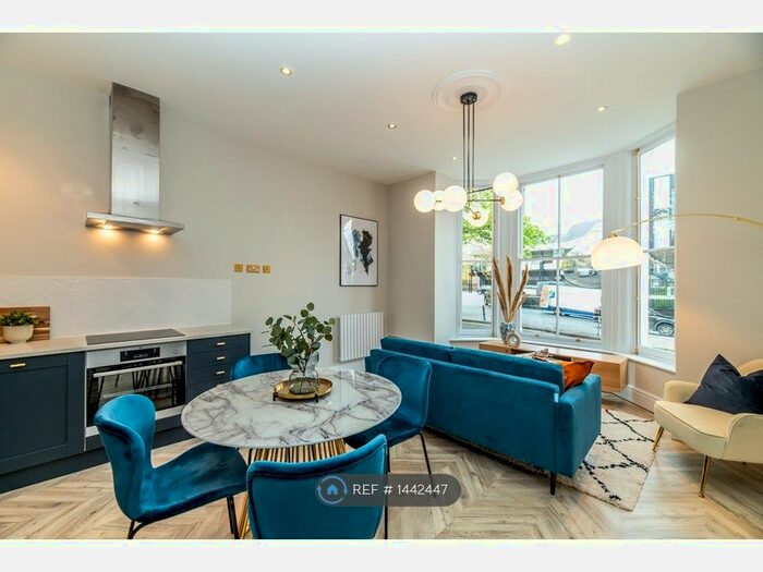 2 Bedroom Flat To Rent In East Circus Street, Nottingham, NG1