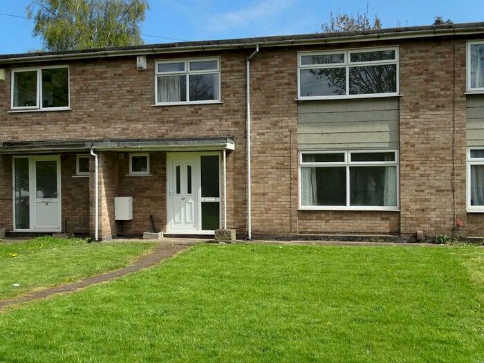 5 Bedroom Terraced House To Rent In Forsythia Gardens, Nottingham, NG7