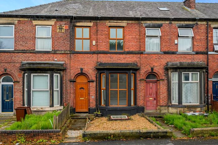 3 Bedroom Terraced House To Rent In Tottington Road, Bury, BL8