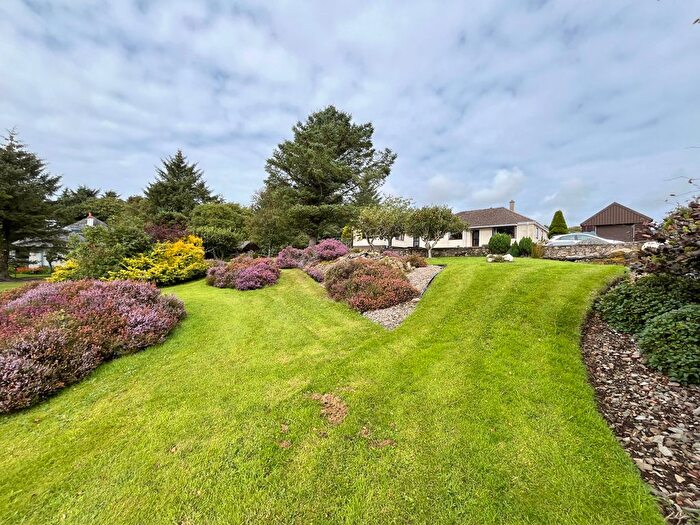 6 Bedroom Detached Bungalow For Sale In Kilchoan, Acharacle, PH36