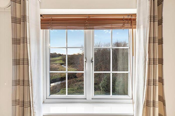 2 Bedroom Flat For Sale In Mill Fold Gardens, Littleborough, OL15