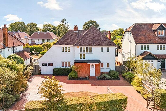 3 Bedroom Detached House For Sale In Embercourt Road, Thames Ditton, KT7