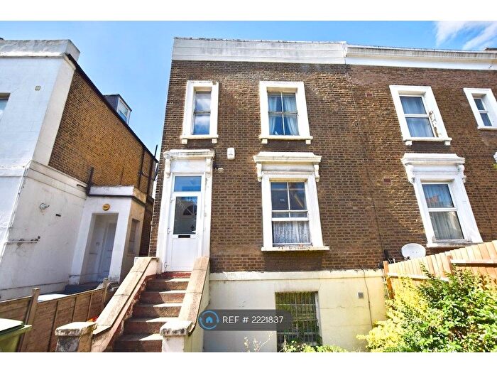 5 Bedroom Semi-Detached House To Rent In Lausanne Road, London, SE15