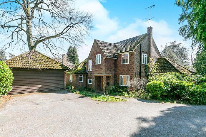 5 Bedroom House To Rent In Clarewood Drive, Camberley, GU15