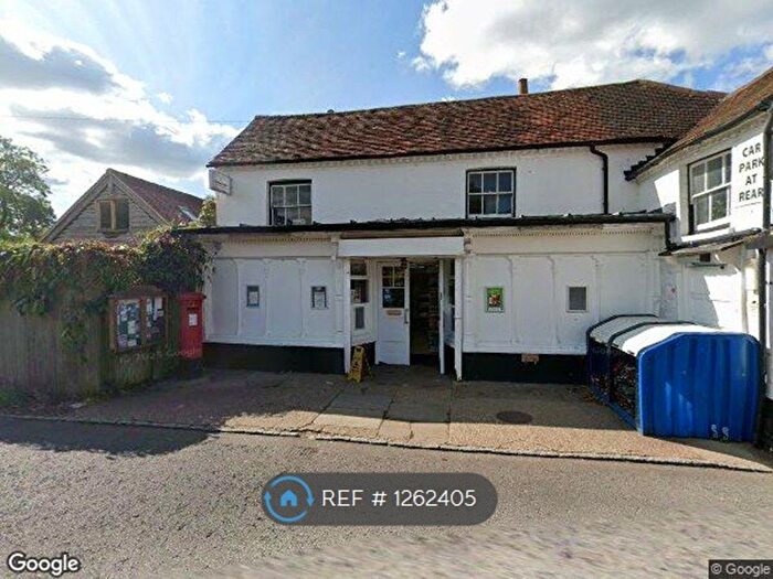 3 Bedroom Flat To Rent In The Street, Hurst, Reading, RG10