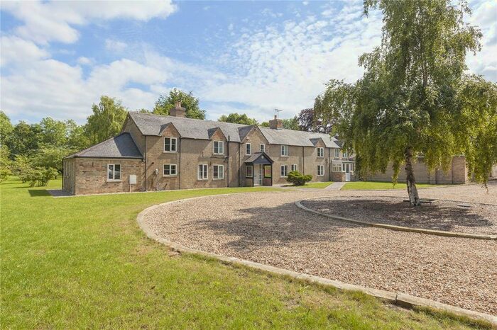 6 Bedroom Detached House To Rent In Grange Cottages, Robins Lane, Lolworth, Cambridge, CB23