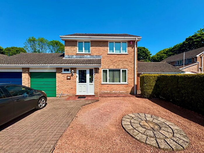 3 Bedroom Detached House For Sale In Great Mead, Bishops Hull, Taunton, TA1