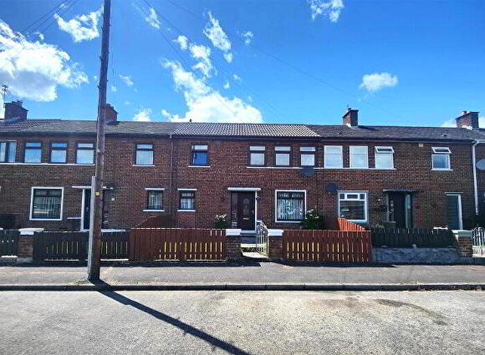 3 Bedroom TownHouse For Sale In Parkmount Gardens, Belfast, BT15