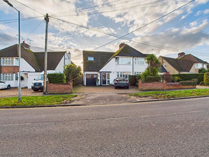 3 Bedroom Semi-Detached House For Sale In Sandford Road, Springfield, Chelmsford, Essex, CM2