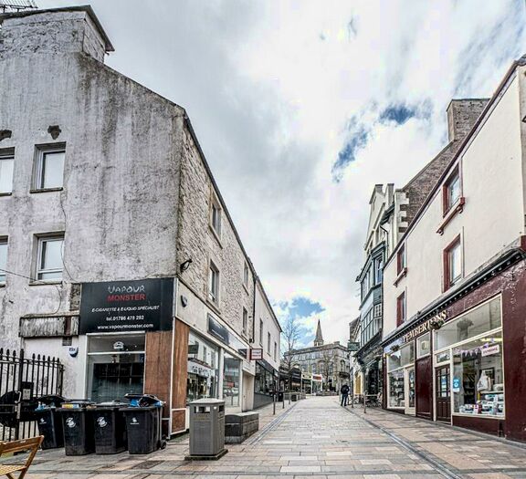 3 Bedroom Flat To Rent In Friars Street, Stirling Town, Stirling, FK8