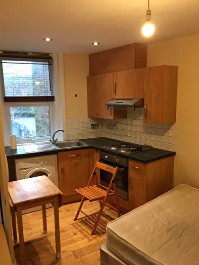 Studio To Rent In Willesden High Road, London, NW10