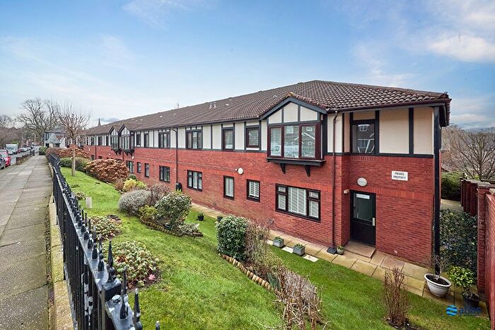 1 Bedroom Flat For Sale In Quarry Street, Woolton, L25