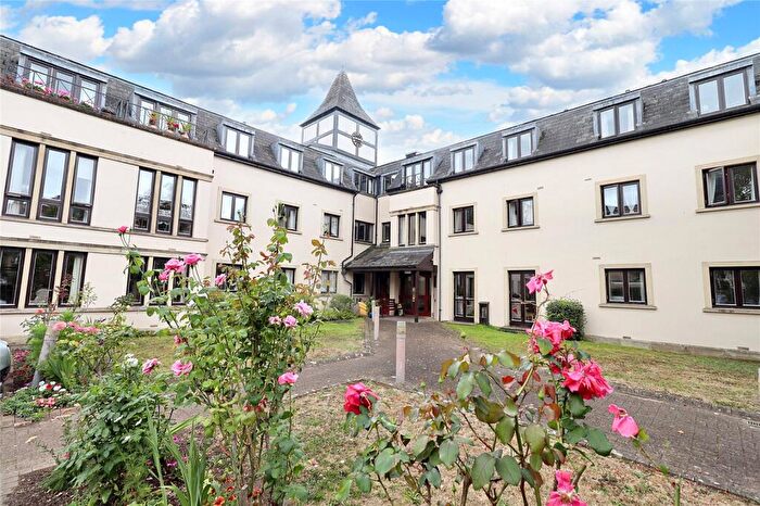 1 Bedroom Apartment For Sale In Minerva Court, Bathwick, Bath, BA2