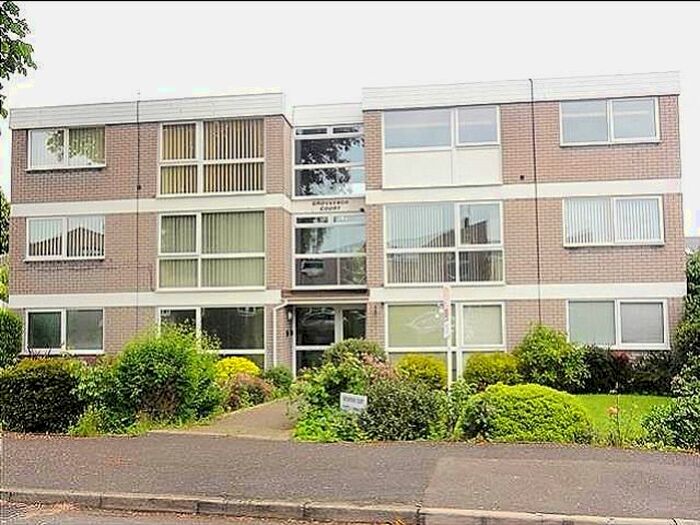 2 Bedroom Flat To Rent In Grosvenor Court, Compton, Wolverhampton, WV3
