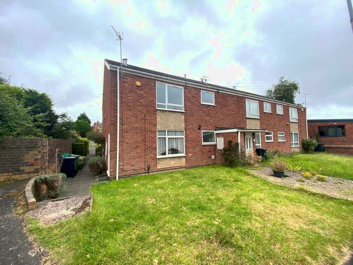 2 Bedroom Maisonette To Rent In Morvale Gardens, DY9