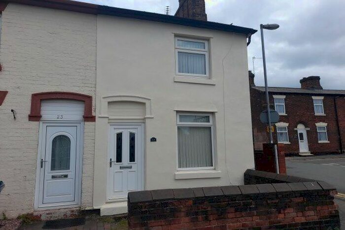 2 Bedroom Property To Rent In Railway Street, Stafford, ST16