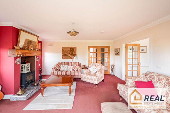 4 Bedroom Detached House For Sale In Bore Row, FK7