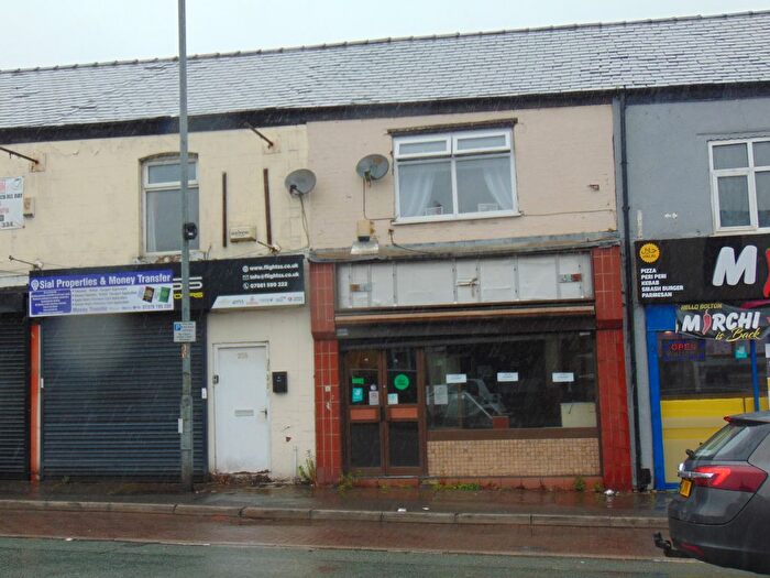 Studio To Rent In St. Helens Road, Bolton, BL3