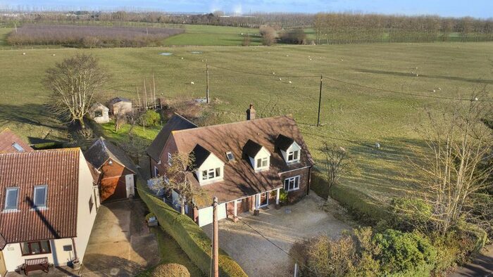 4 Bedroom Detached House For Sale In Reading Road, Harwell, OX11