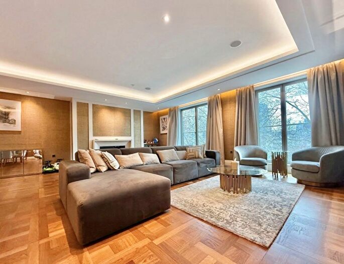 3 Bedroom Flat To Rent In Ebury Square, Belgravia, London, SW1W