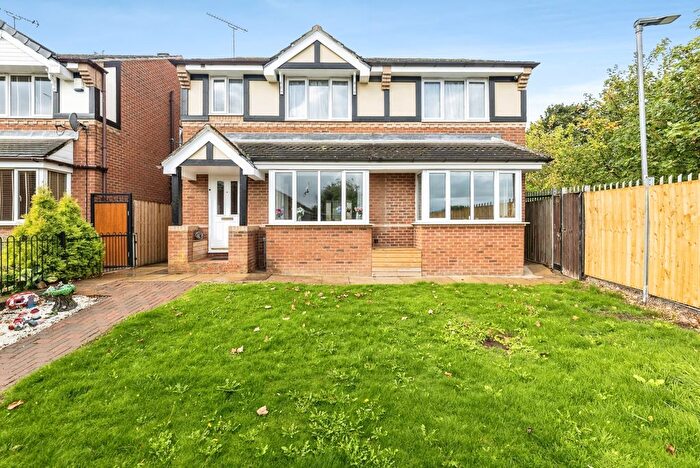 4 Bedroom Detached House For Sale In The Haverlands, Pontefract, West Yorkshire, WF9