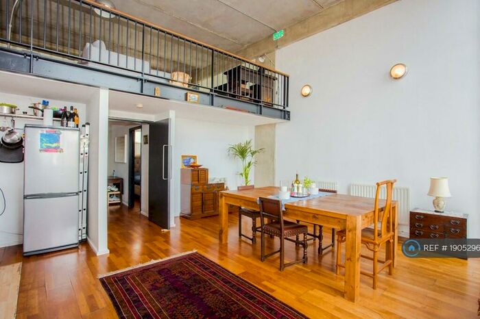 1 Bedroom Flat To Rent In Kingsland Road, London, E8