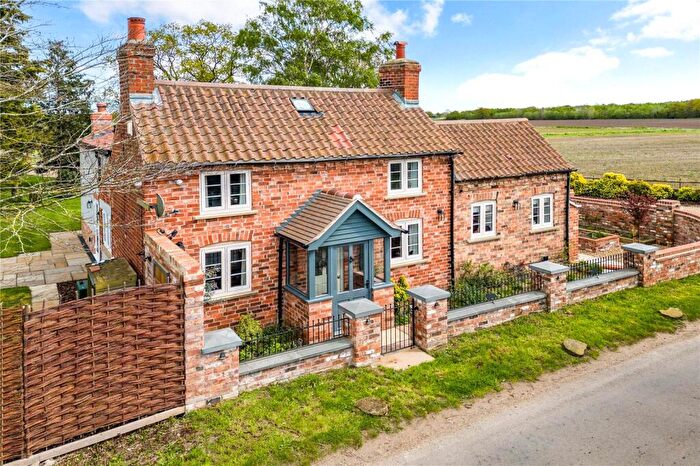 4 Bedroom Equestrian Facility For Sale In Durham Castle, Eagle Barnsdale, Lincoln, Lincolnshire, LN6