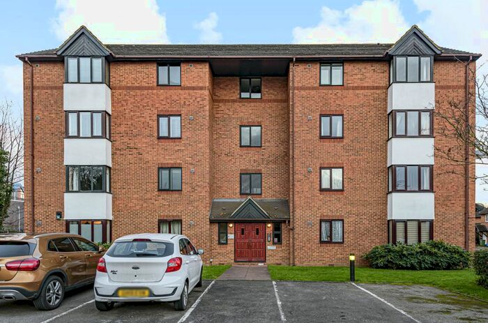 1 Bedroom Flat To Rent In Seymour Gardens, Brockley, London SE4