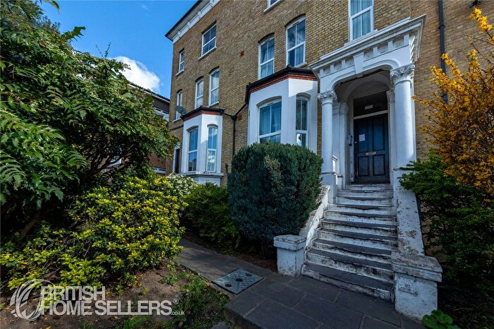 1 Bedroom Flat For Sale In Portland Road, London, SE25