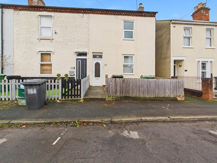 2 Bedroom End Of Terrace House For Sale In Melbourne Street East, Gloucester, Gloucestershire, GL1