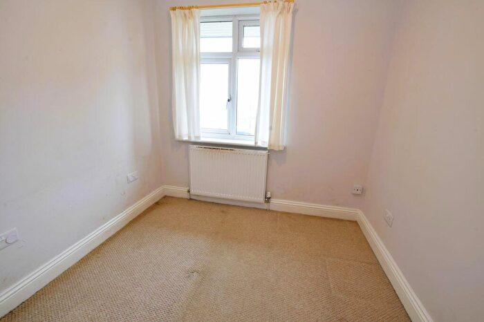 3 Bedroom Detached House For Sale In Bicester Road, Kidlington, OX5