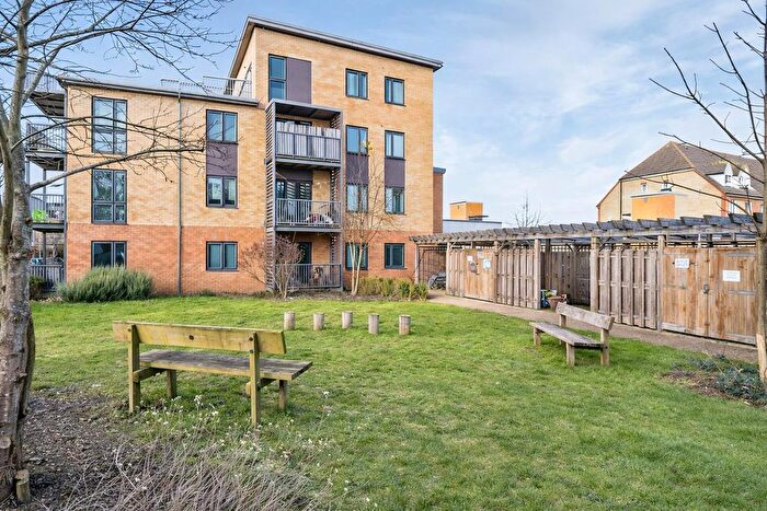 2 Bedroom Flat For Sale In Lawford Court, Grade Close, Elstree, WD6
