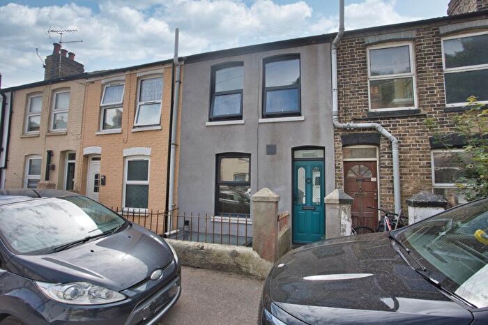 3 Bedroom Terraced House For Sale In Percival Terrace, Dover, CT17
