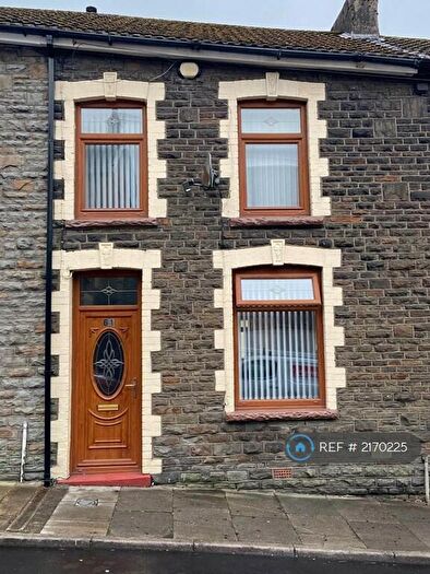 3 Bedroom Terraced House To Rent In Amos Hill, Penygraig, CF40