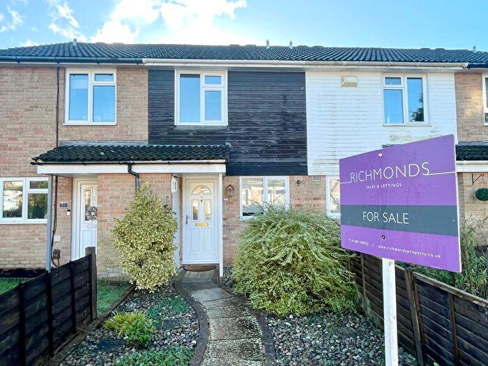 2 Bedroom Terraced House For Sale In Shalcombe, Netley Abbey, SO31