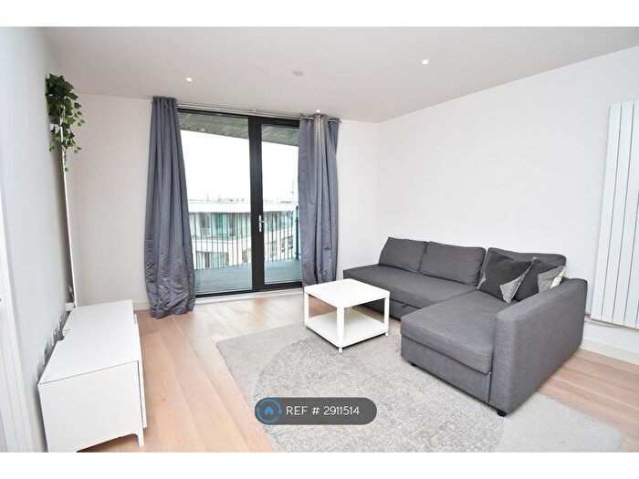 1 Bedroom Flat To Rent In Starboard Way, London, E16