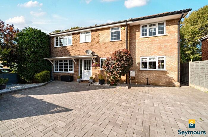 4 Bedroom Detached House For Sale In Grange Road, Guildford, Surrey, GU2