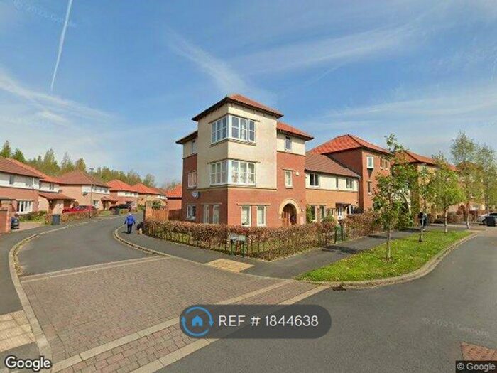 4 Bedroom Semi-Detached House To Rent In George Stephenson Drive, Darlington, DL2