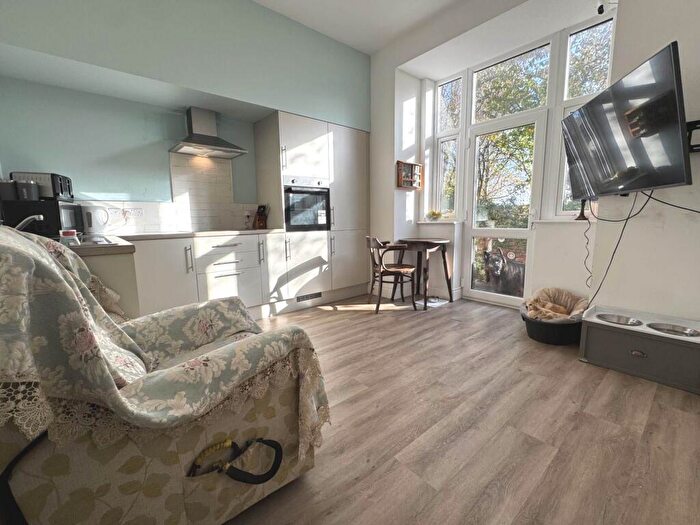 3 Bedroom House For Sale In Woodland Grove, Blackpool, FY3