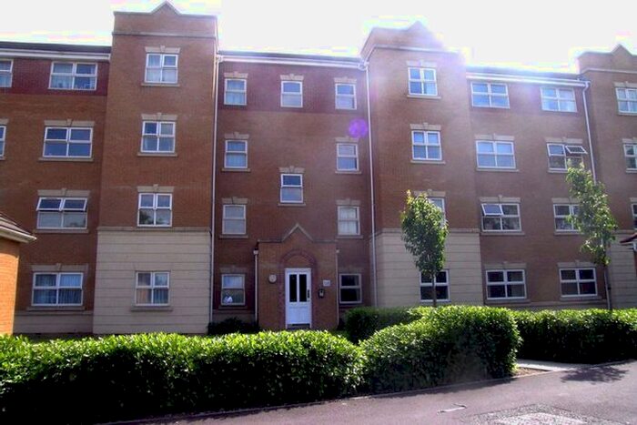 1 Bedroom Flat To Rent In Pickfords Gardens, Slough, SL1