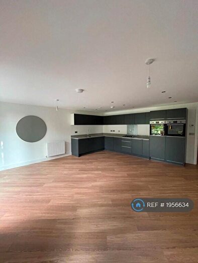 2 Bedroom Flat To Rent In De Normanville Avenue, Leamington Spa, CV31