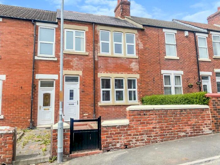 3 Bedroom Terraced House To Rent In Matfen Terrace, Newbiggin-By-The-Sea, NE64