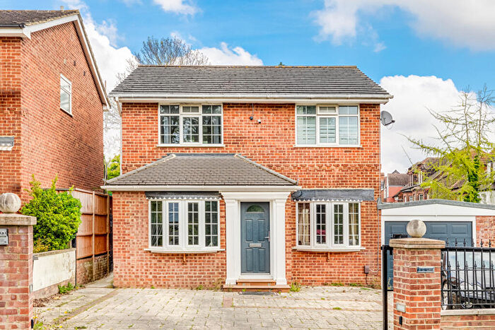 4 Bedroom Detached House For Sale In Sylvan Road, Crystal Palace, SE19