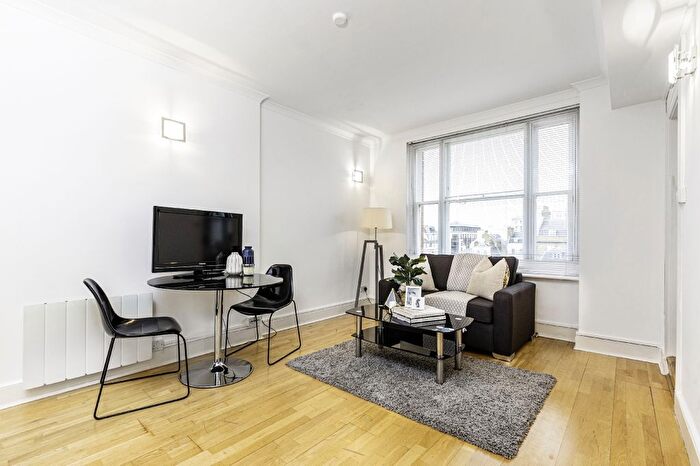 Studio To Rent In Hill Street, Mayfair, W1J
