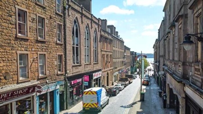 3 Bedroom Flat To Rent In Castle Street, City Centre, Dundee, DD1