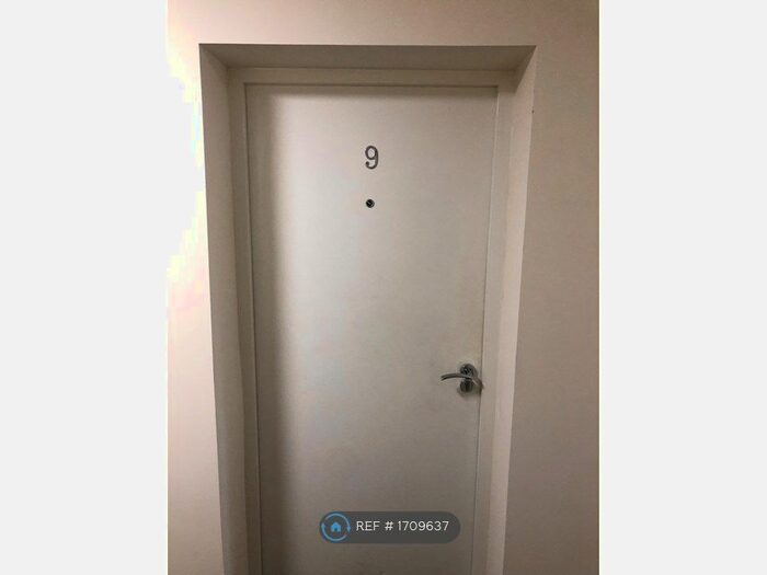 1 Bedroom Flat To Rent In Times Complex, Kettering, NN16