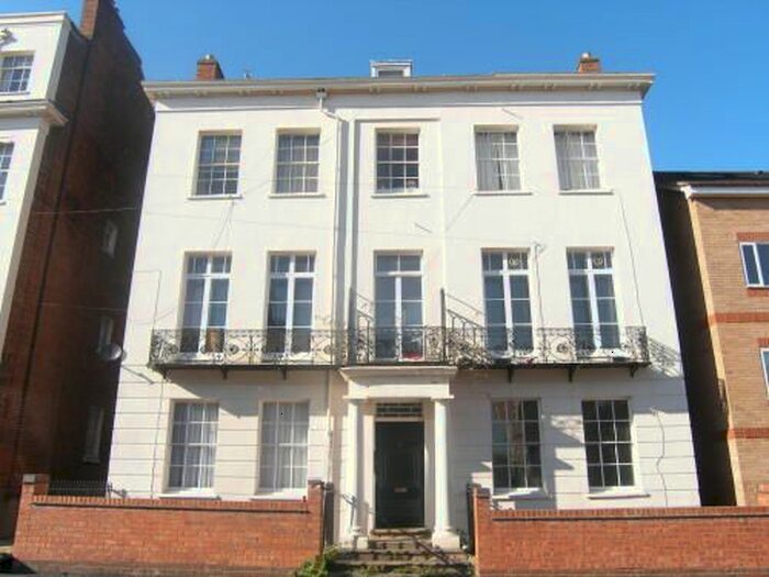 1 Bedroom Flat To Rent In Charlotte Street, Leamington Spa CV31