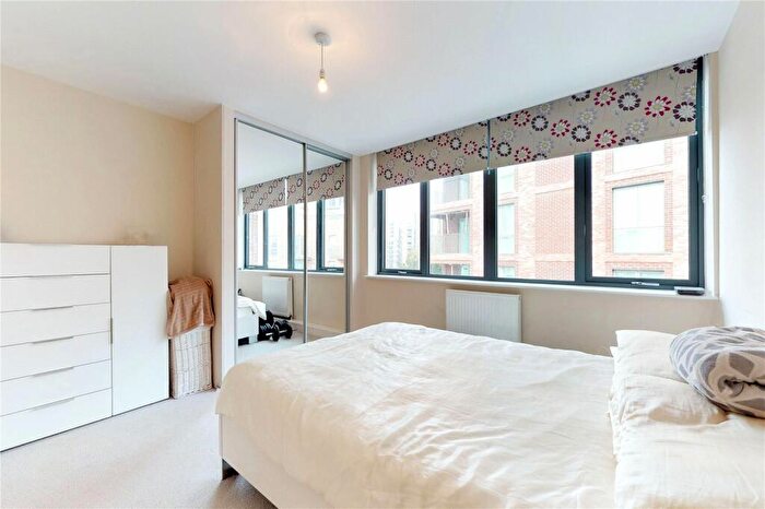 2 Bedroom Flat To Rent In Baldwin House, HA1