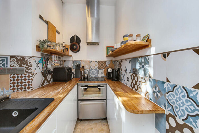 2 Bedroom Flat For Sale In Great Junction Street, Leith, Edinburgh, EH6